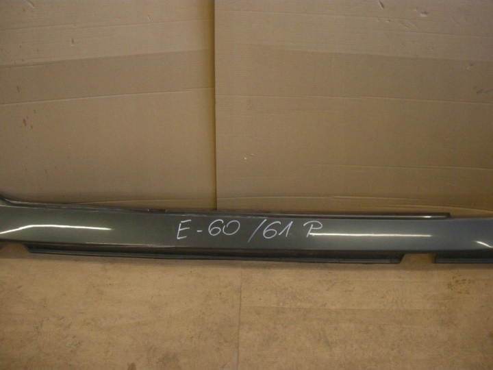 BMW 5 E60 E61 LISTWA PROGOWA