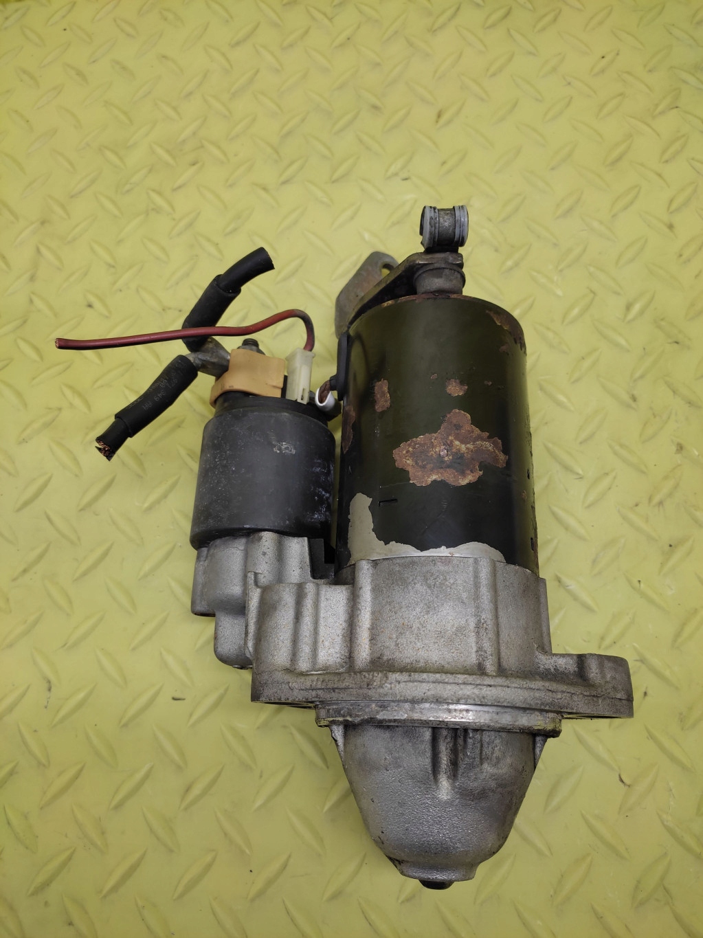 AUDI A4 B6 2.0 starter