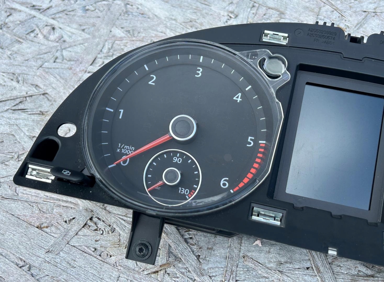 dials dials VW PASSAT B7 2.0 TDI 10-14 3AA920870D EUROPA
