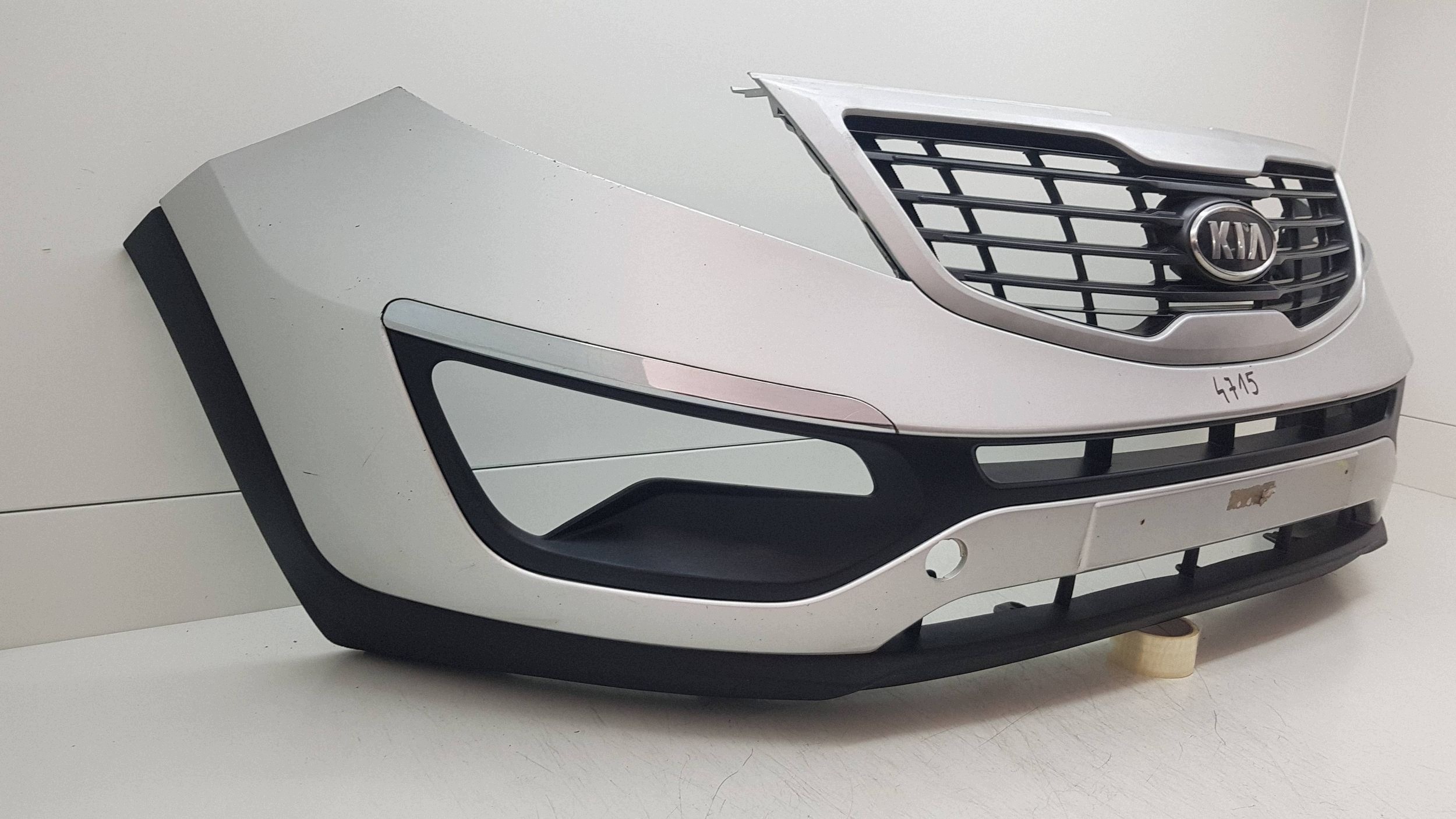 KIA SPORTAGE 3 III 2010 bumper front 86511-3U000