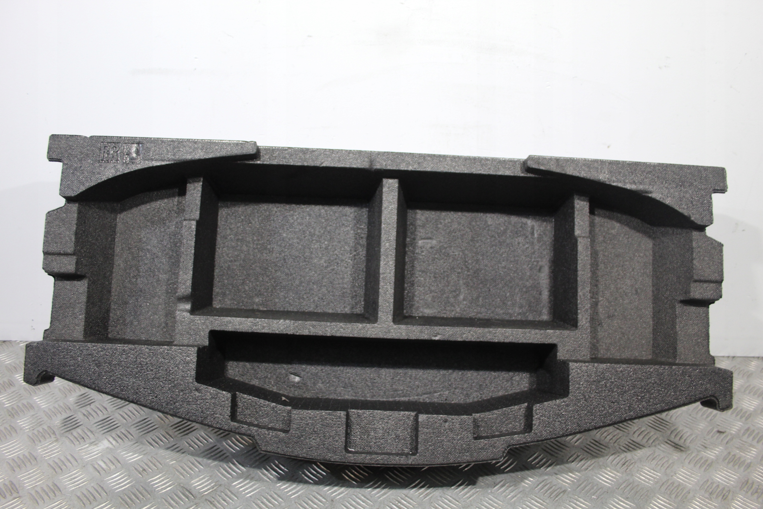 polystirene boot CX5 KD LIFT KD54688MX
