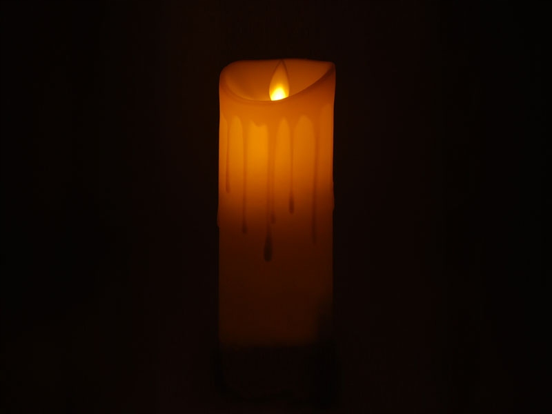 świeca  LED z ruchomym płomieniem 15x6 cm  AE-6603 — 3