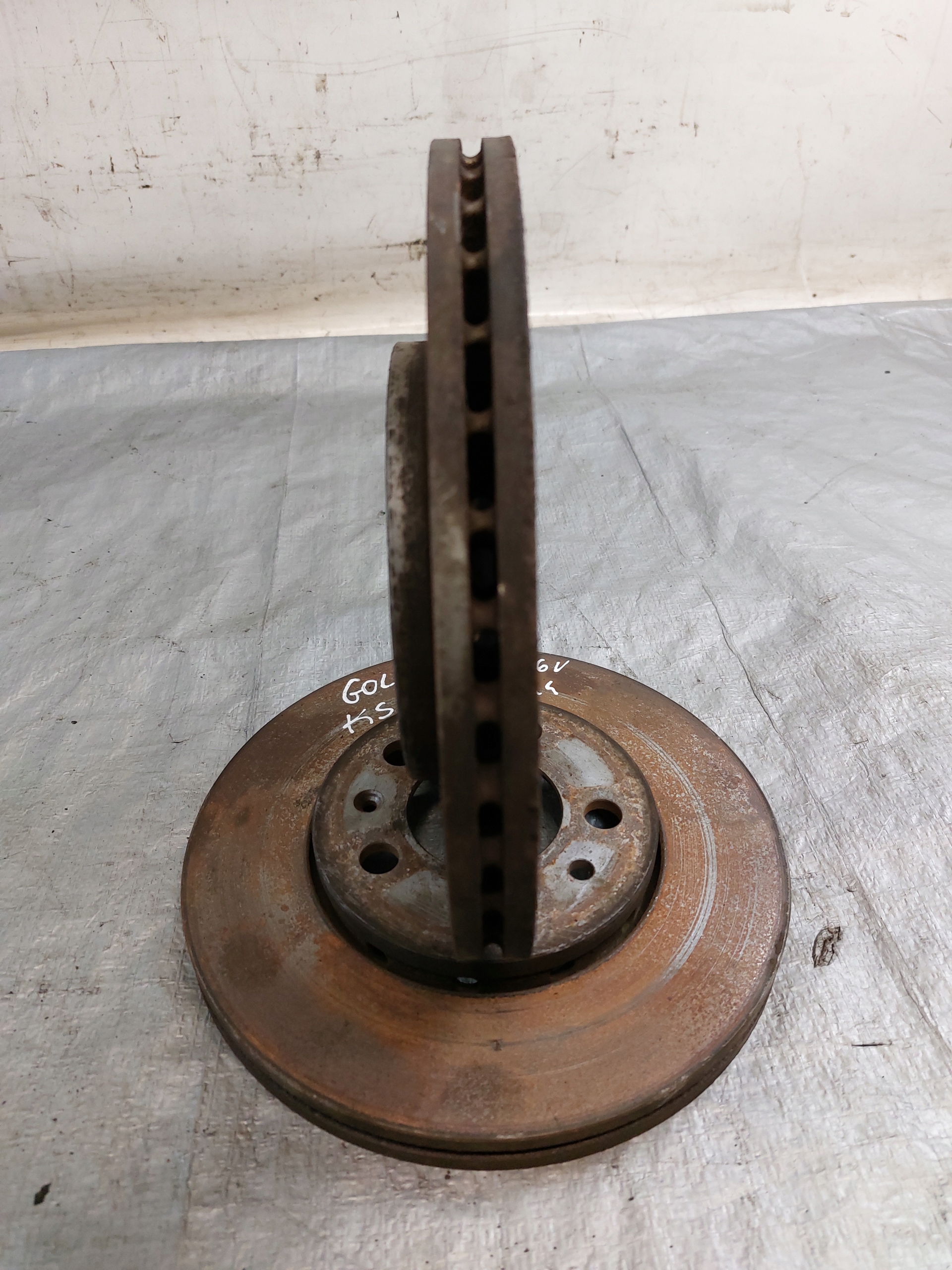 discs brake front VW GOLF IV 1.4 16V 255mm