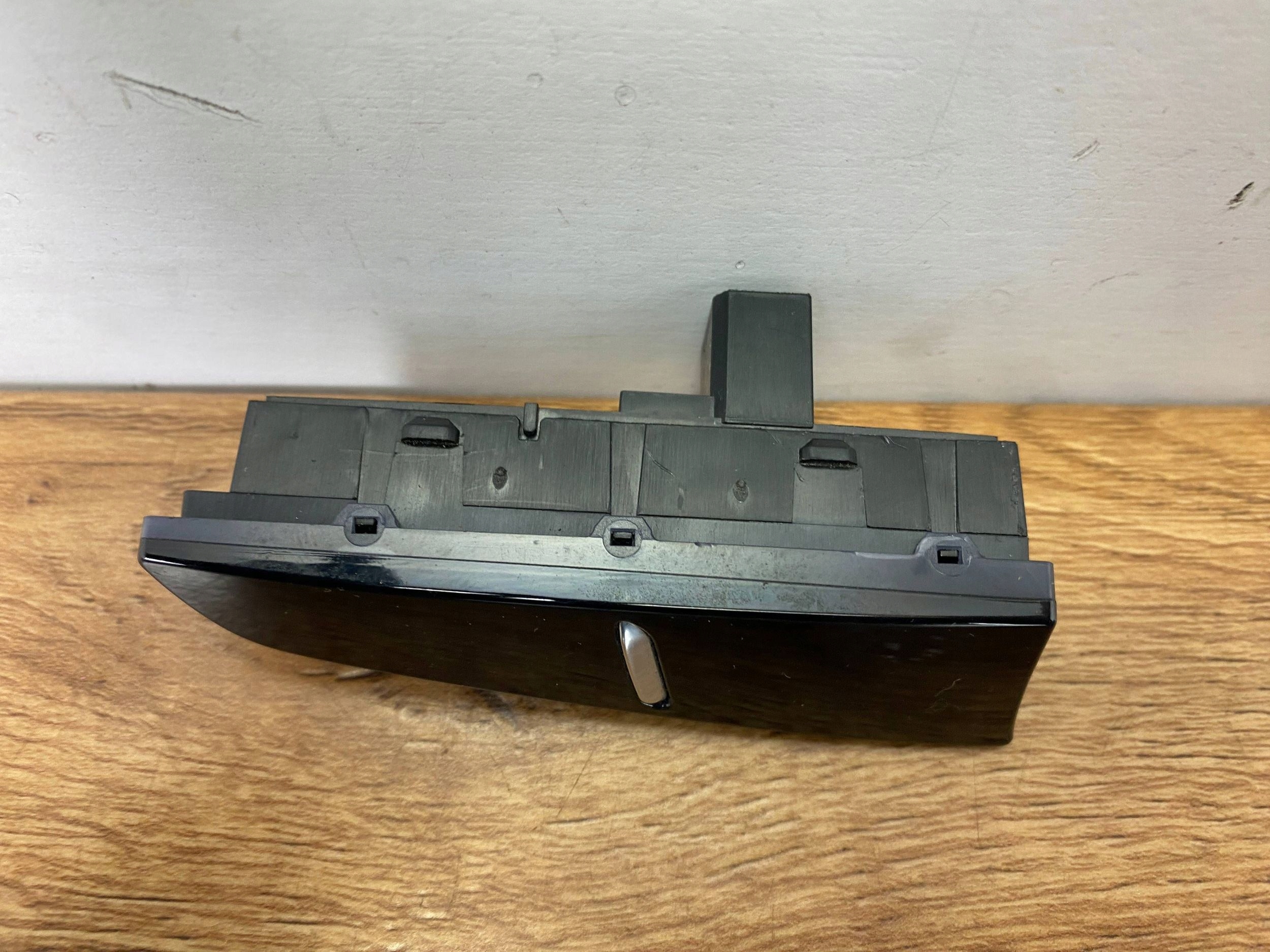 button switch alarm asystenta of the parking Cadillac CTS III 2014+