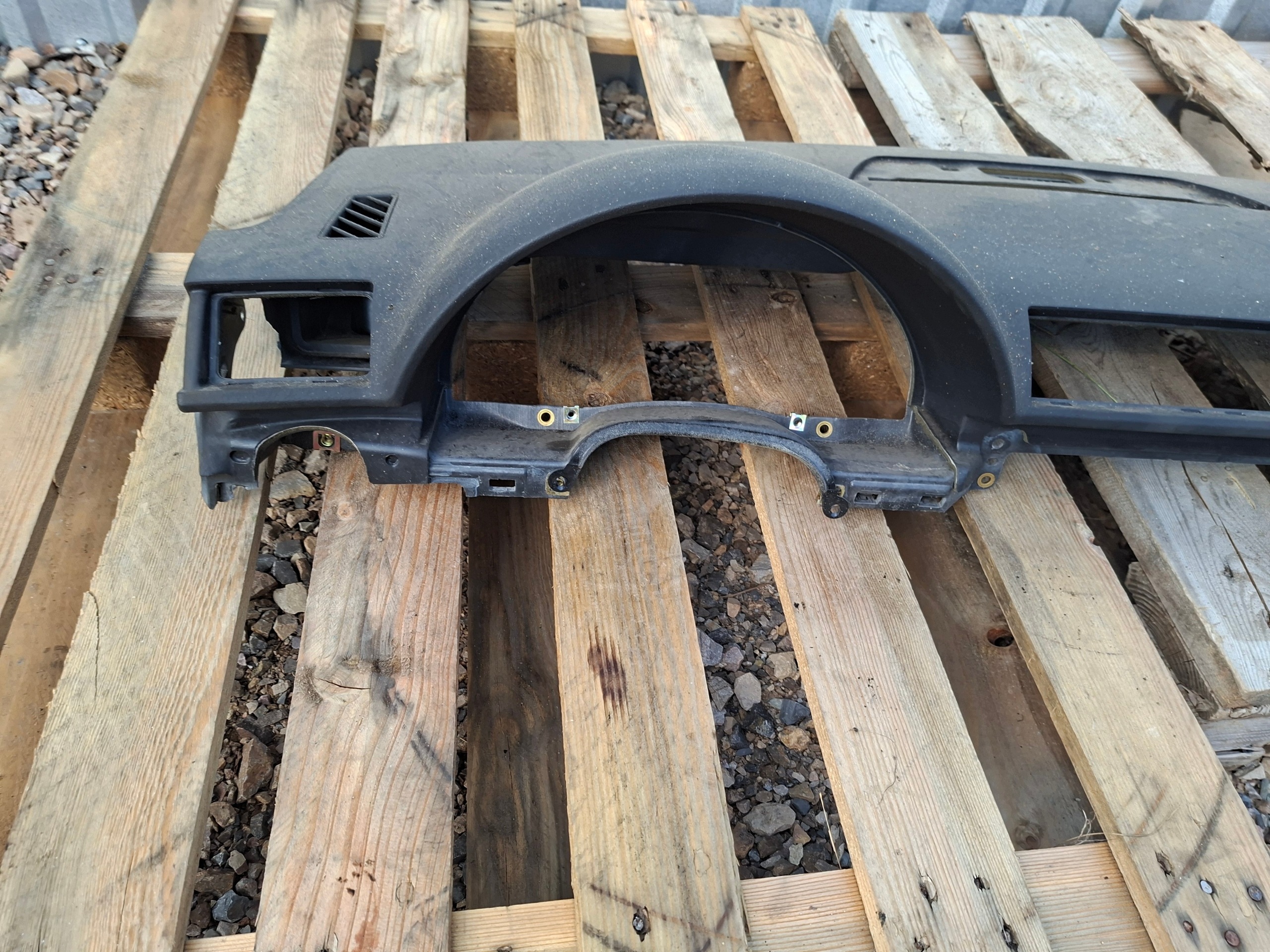 console dashboard instrument panel AUDI A4 B6 8E1858041