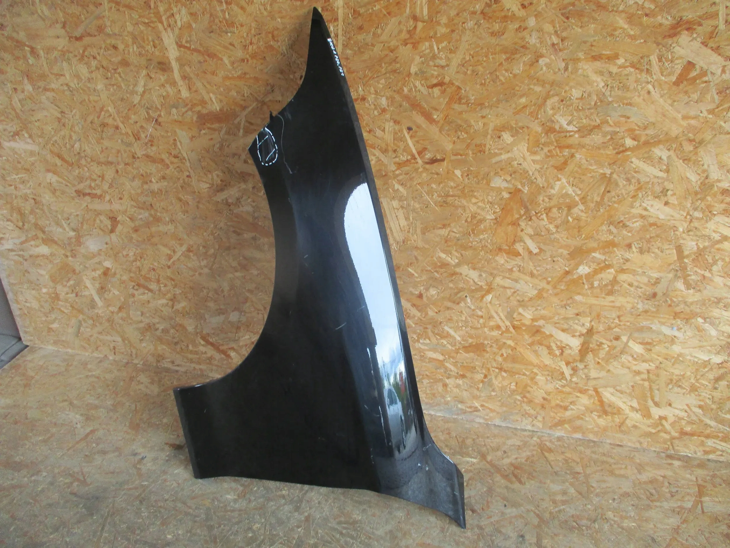 fender front front left BMW 1 F20 F21