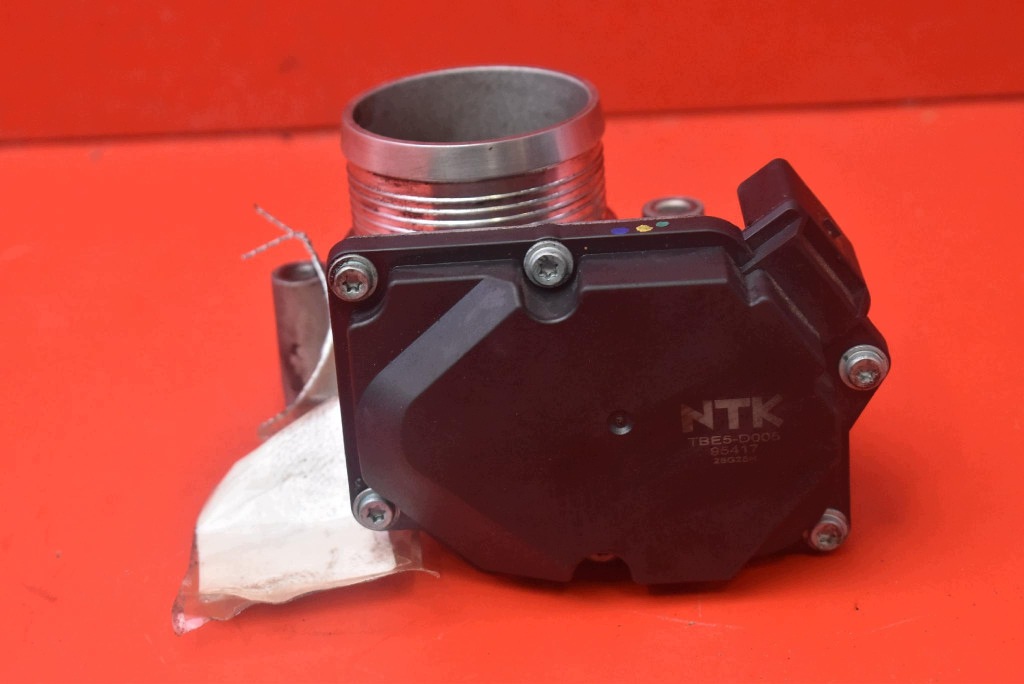 Valvola a farfalla TBE5-D005 AUDI A4 B8 2.0 TDI 143 KM 07-11