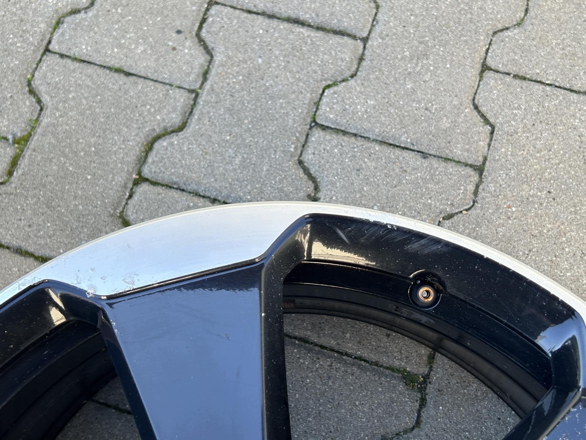 disk hliníkový disk 19 VOLKSWAGEN GOLF VI 2008-2012 5K0601025AB