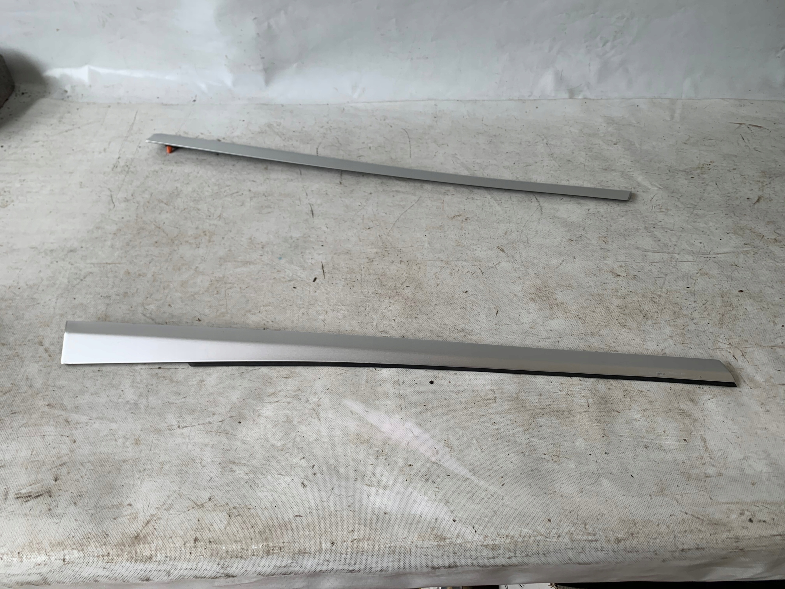 moulding side left right rear part MERCEDES C 205 CABRIO