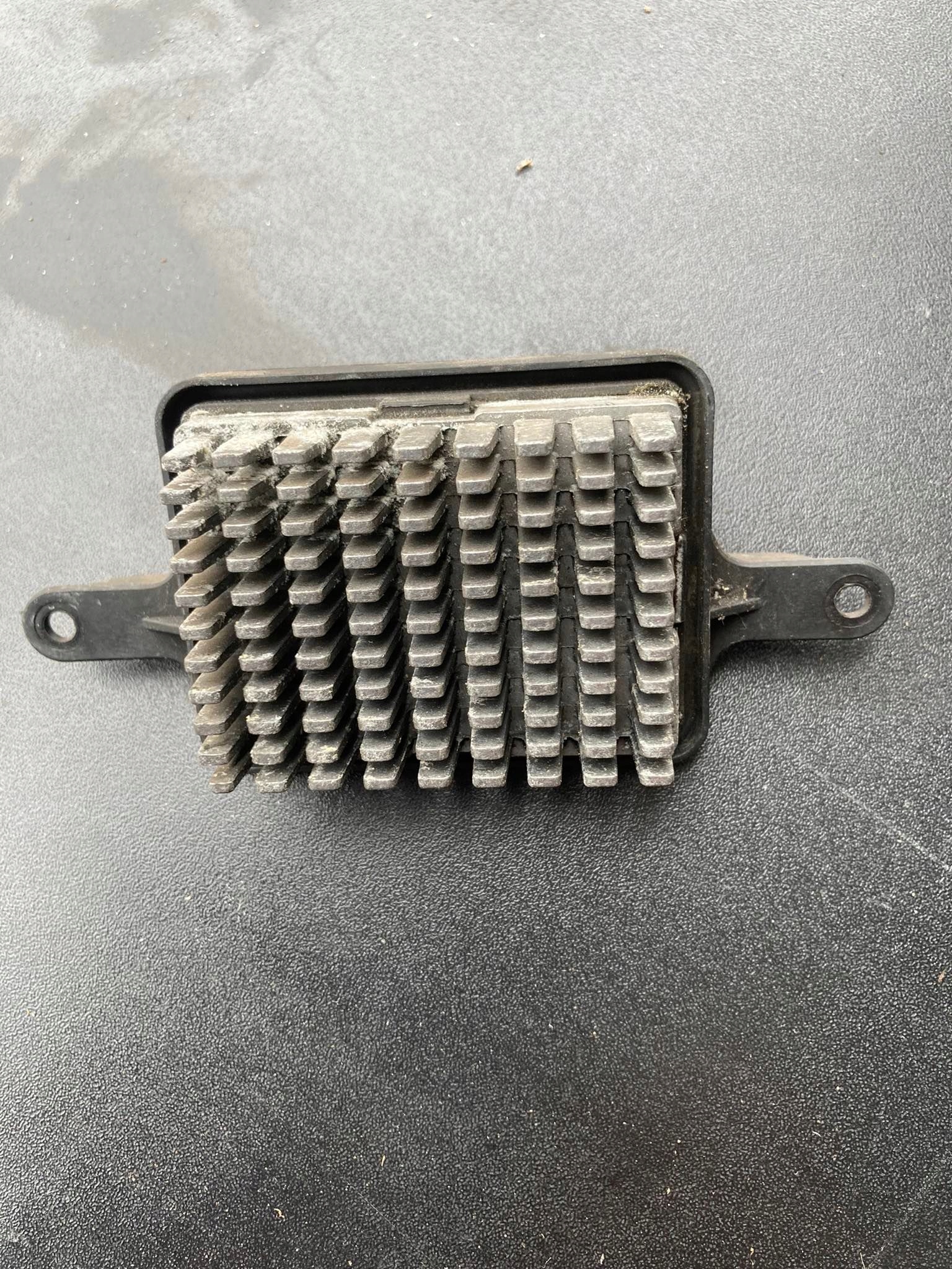 REZYSTOR OPORNIK DMUCHAWY PEUGEOT P7708004