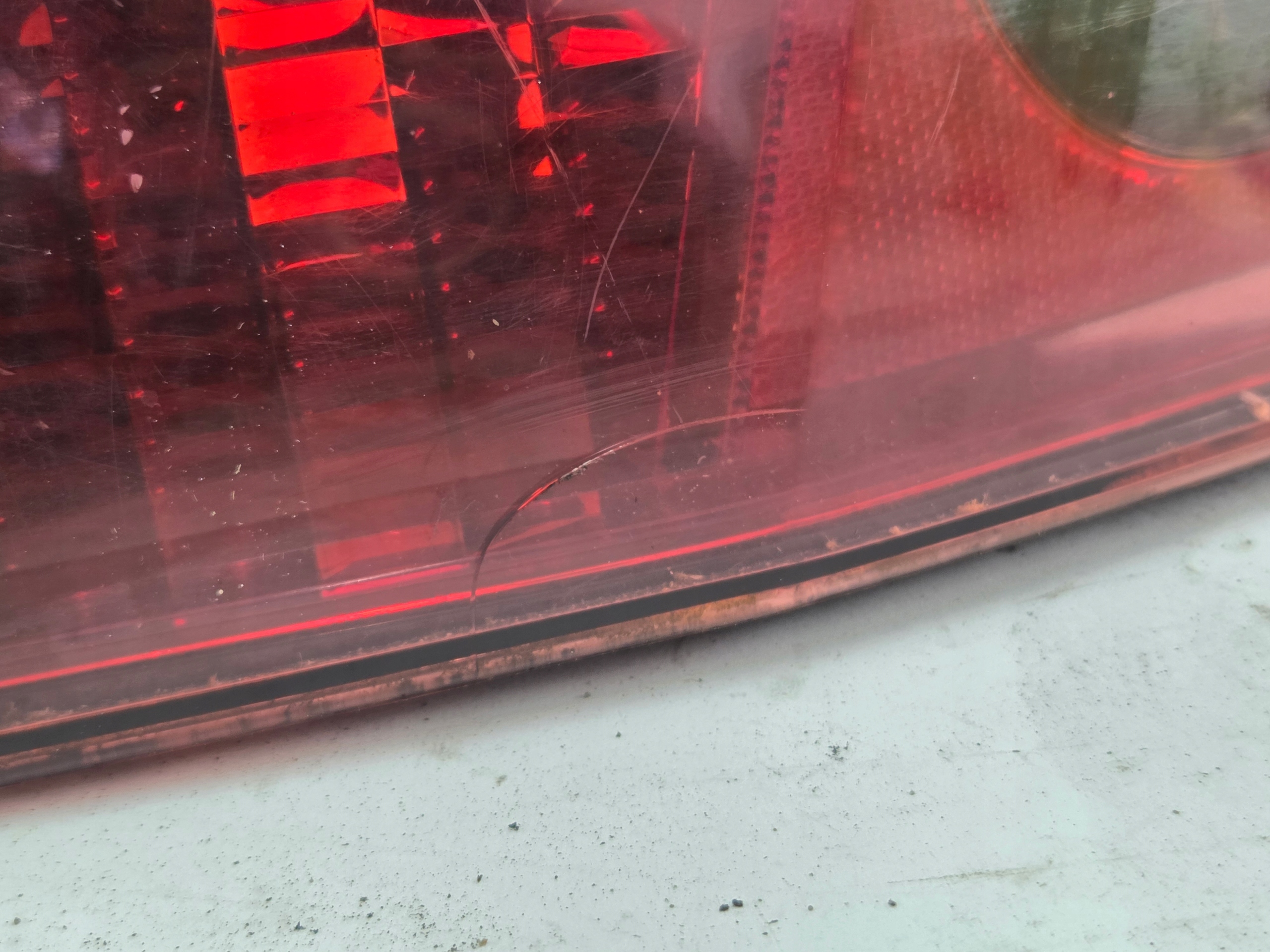 PEUGEOT 407 light right rear part sedan