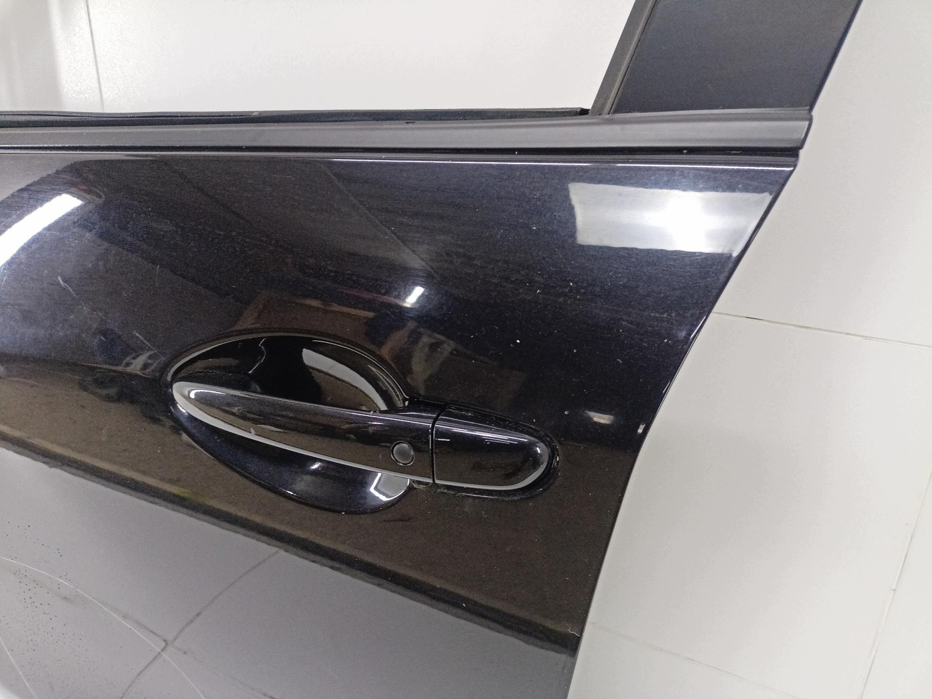 dveře předek levá strana Mazda 3 2 BL 2010