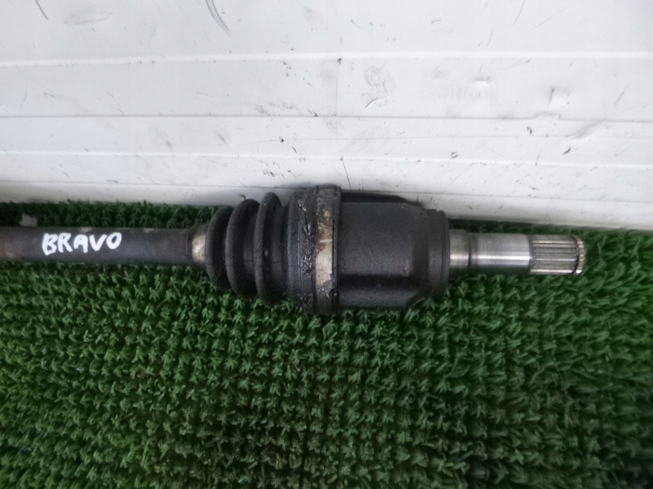 FIAT BRAVO II 07- 1.6 JTD semi-axis left short. OE