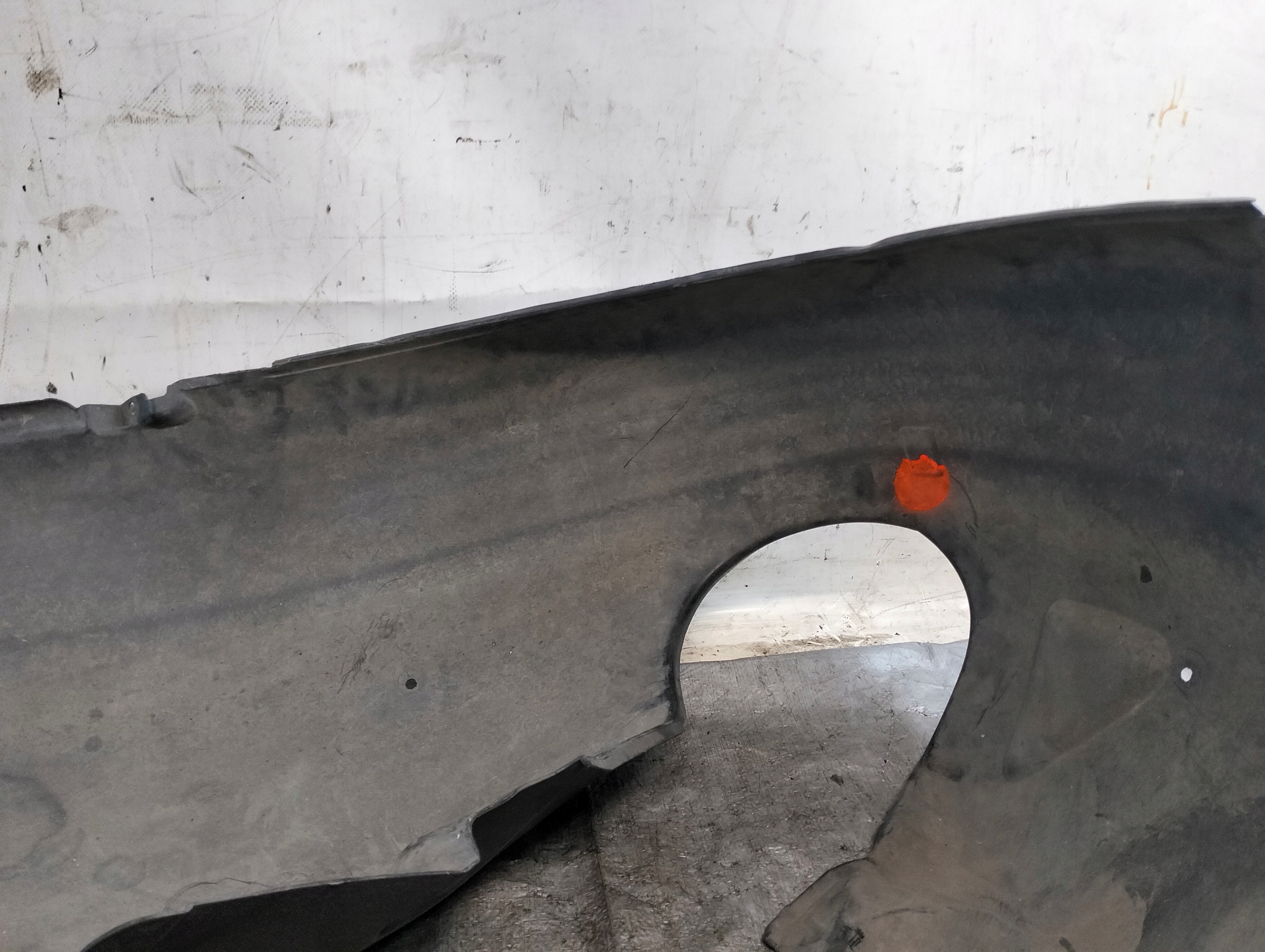 BMW E65 01-05r mudguard left front front 8223375