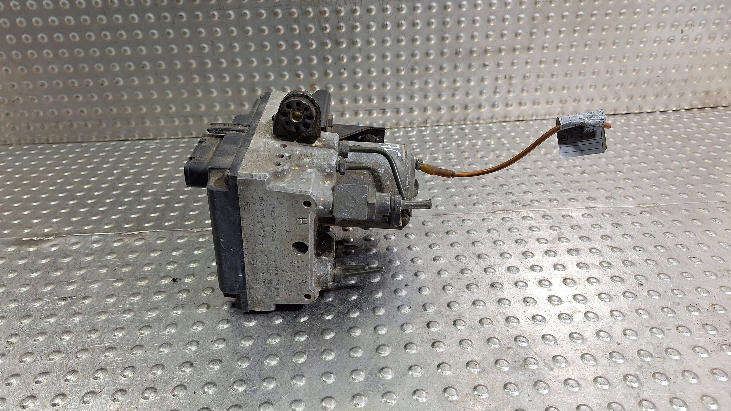 pump control unit ABS 0265217000 1090910 BMW E36 E38 E39 E46