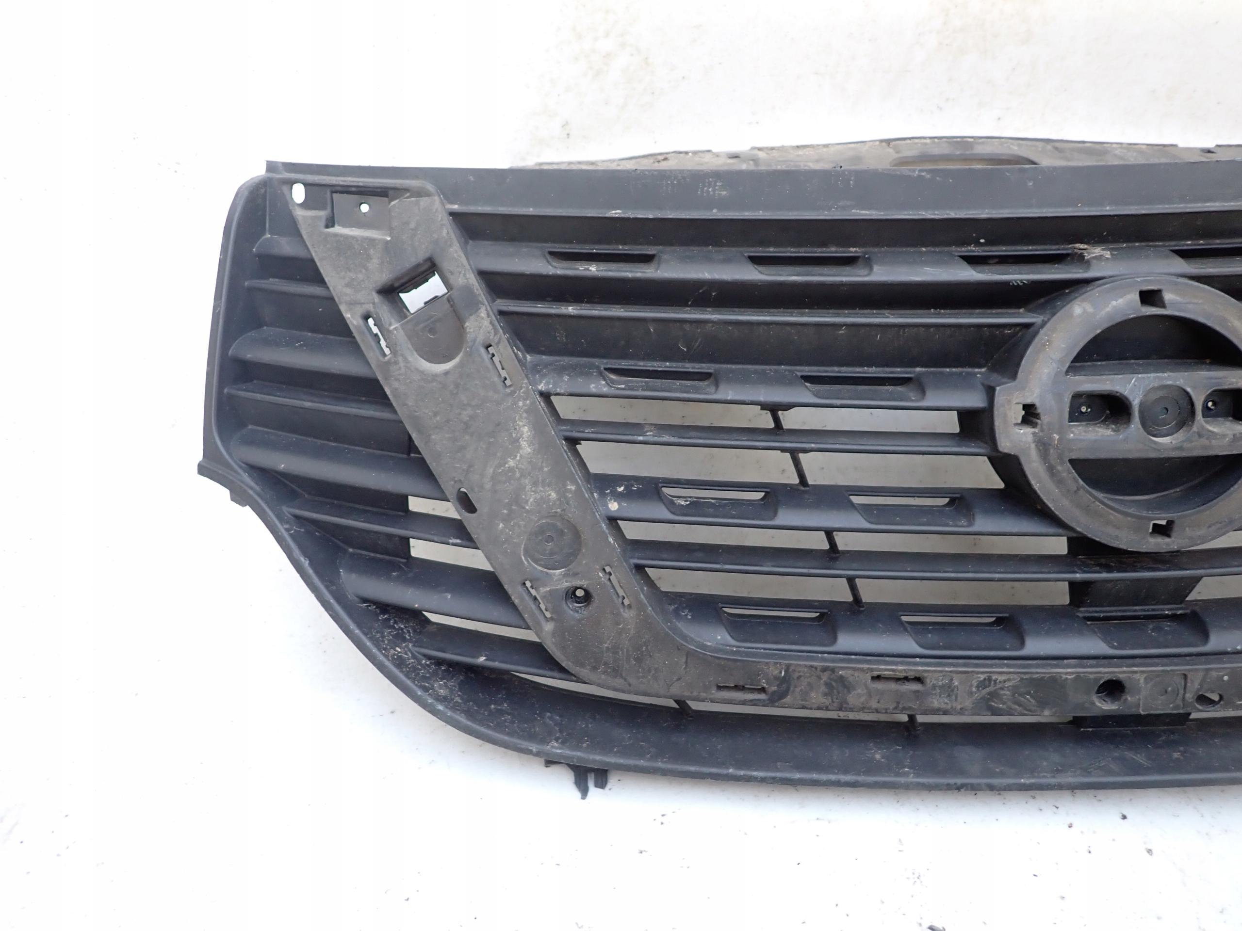 NISSAN NV300 16-> Grill Grill
