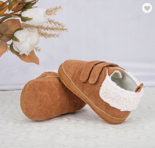 Trampki Buciki niemowlęce 6-12 niechodki rozm 19 Rodzaj zapięcia Rzepy