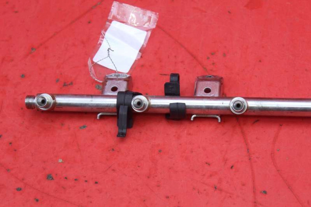 RAMPE INJECTION N53B30A 7535897 BMW E90 E91 3.0I 218 KM 04-10