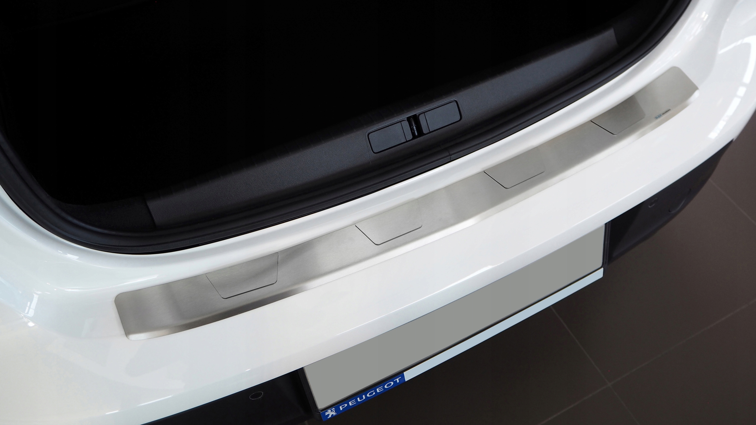 LISTWA NA ZDERZAK CITROEN GRAND C4 PICASSO 07-13 Typ samochodu Samochody osobowe