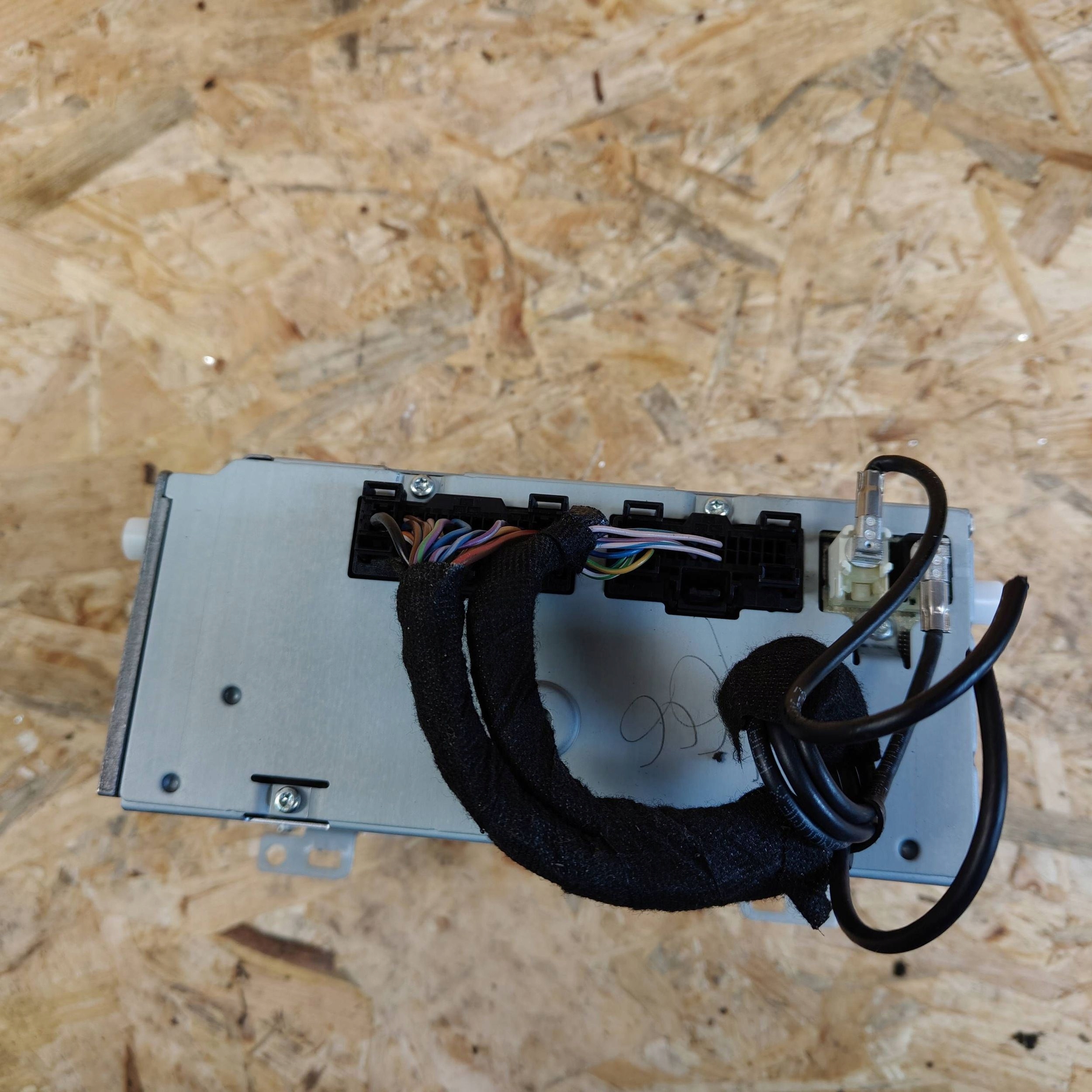 Stacja multimedialna Ford Focus 10R048415