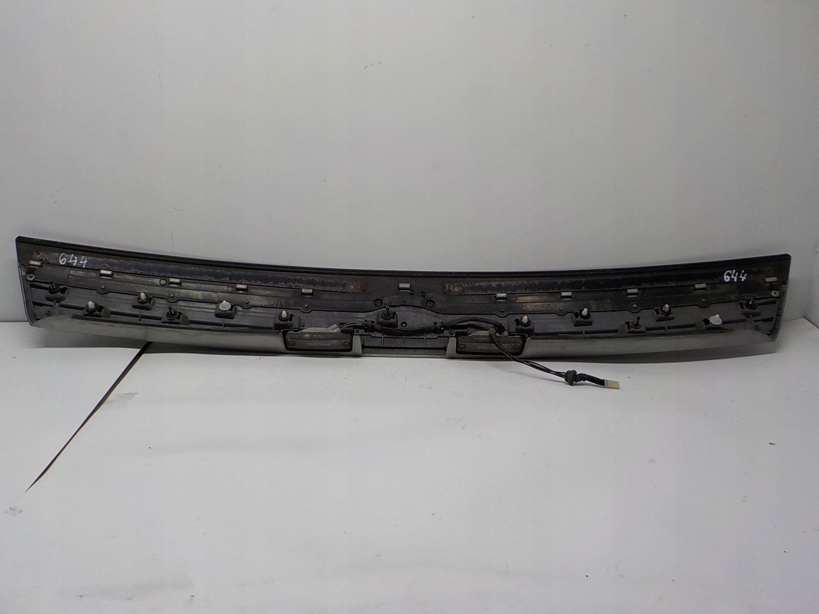 SUBARU FORESTER II SG LIFT cap bonnet moulding