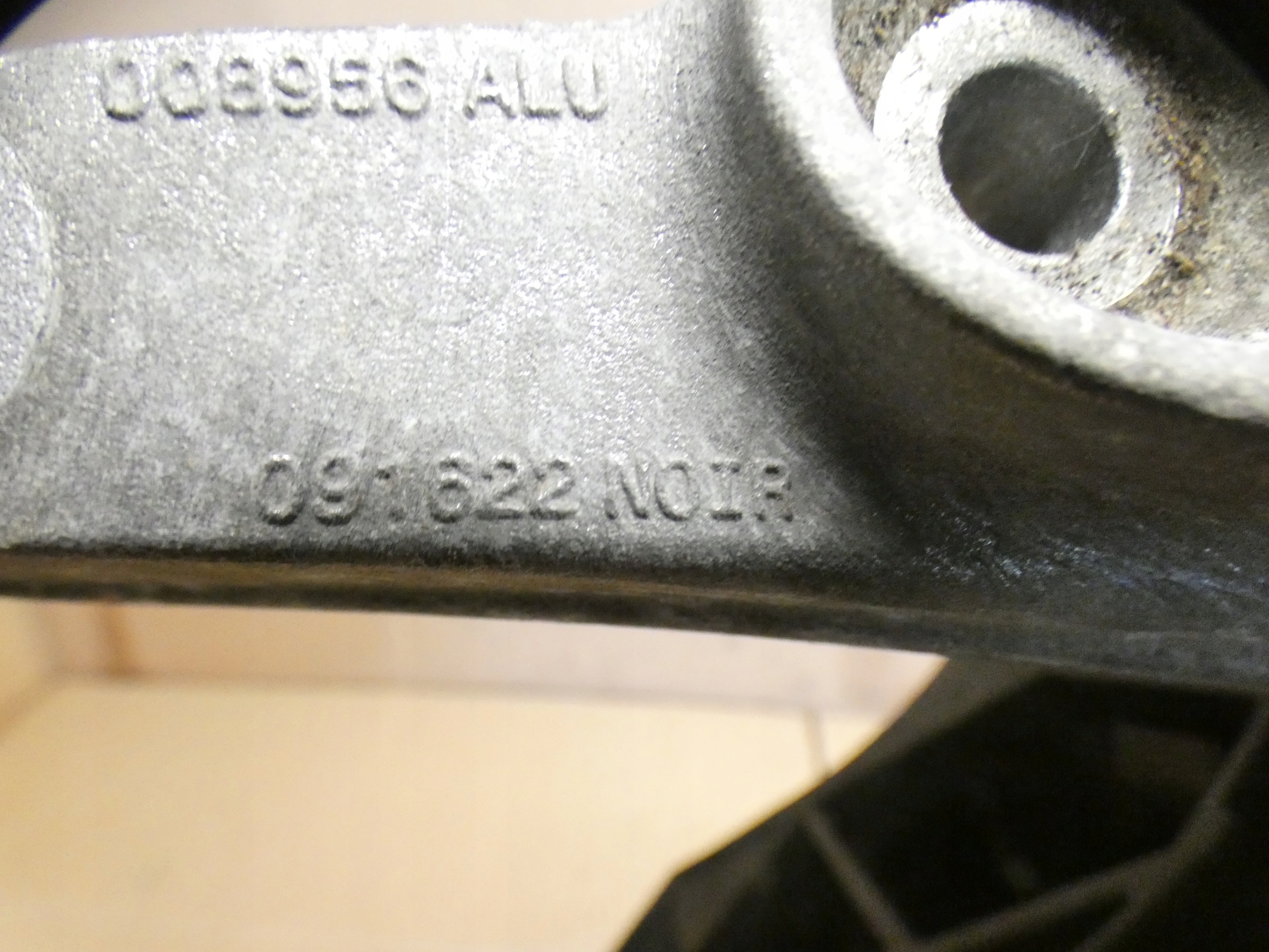 supporto Supporti motore usato CITROEN C5X C5 X 008956 091622 EB2PT