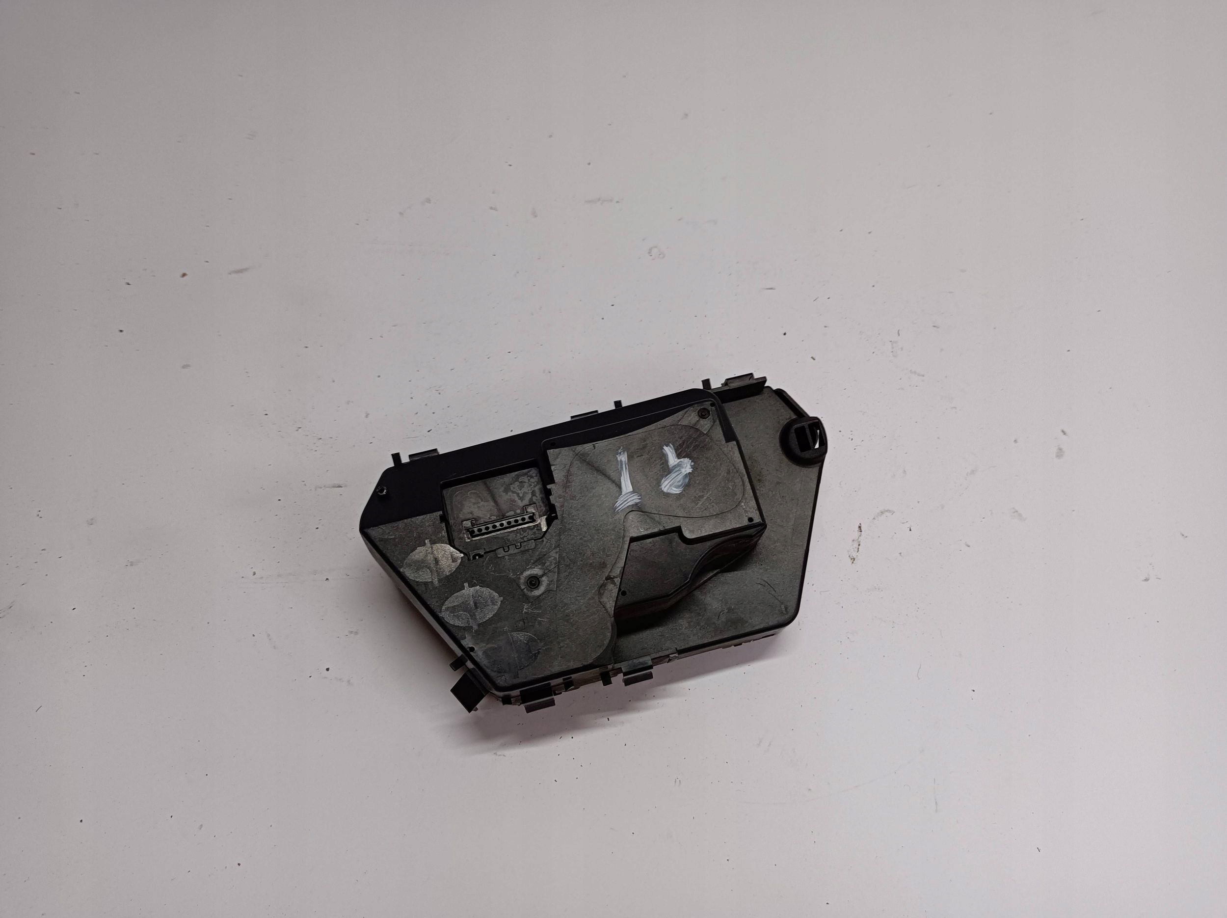 module door Mercedes-Benz S W220 2208211658