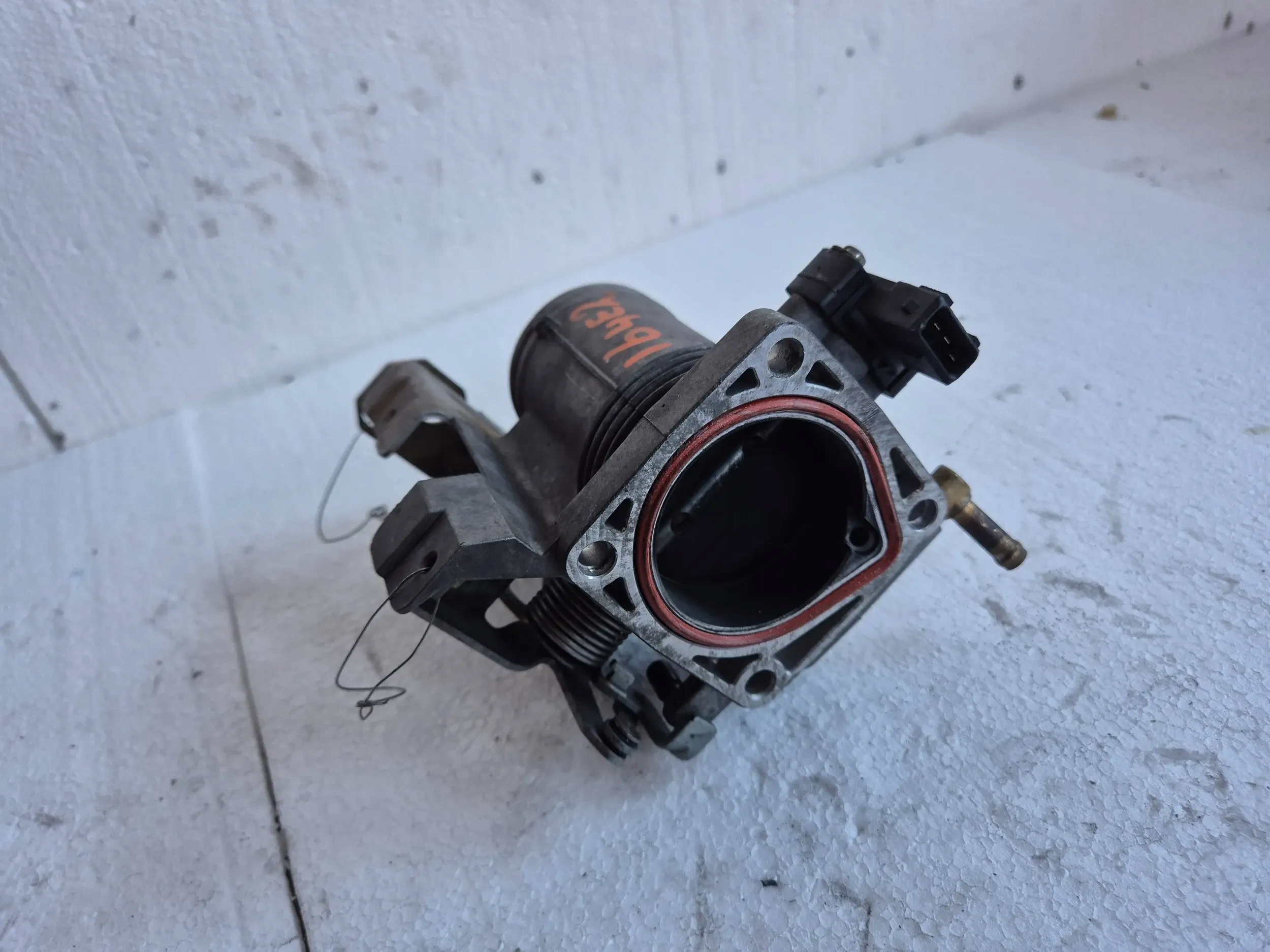 Valvola a farfalla 1734719 BMW E36 1.6B