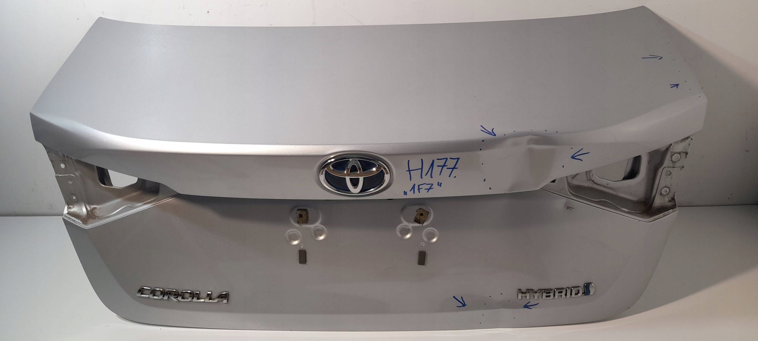 Toyota Corolla E210 E21 sedan rear trunk door boot (H177)