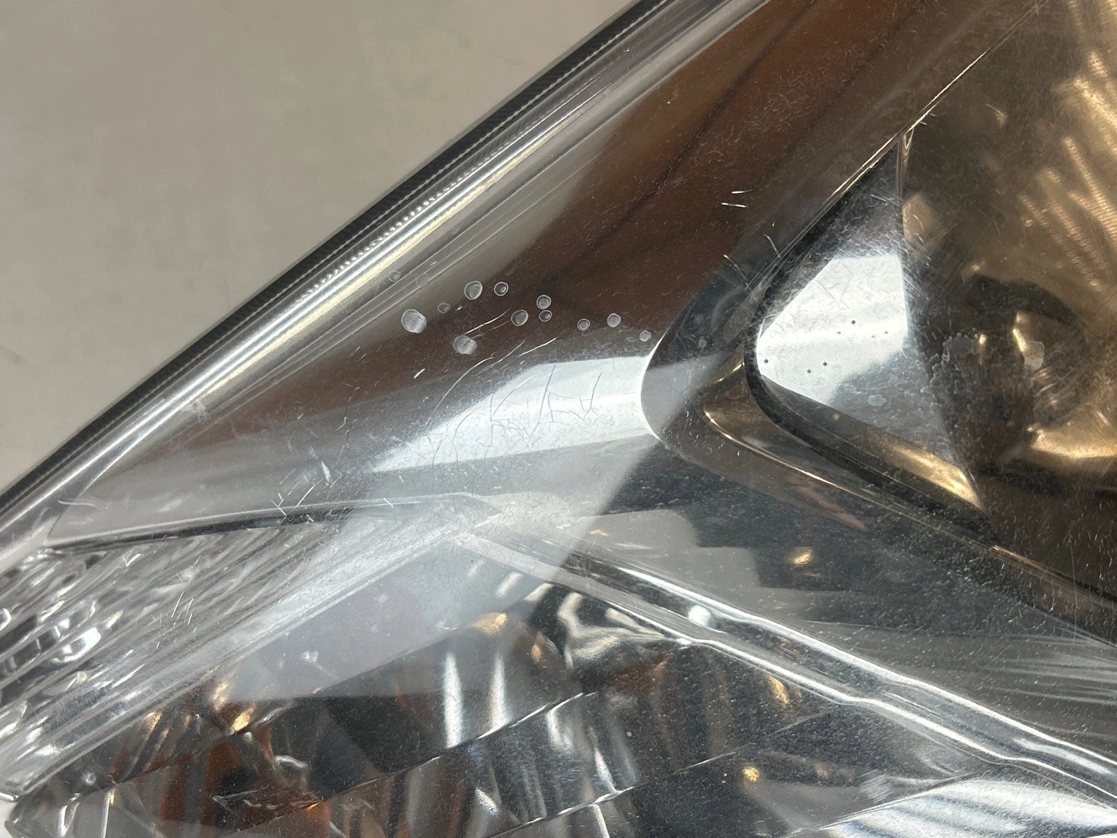 light front front left Toyota Prius II Uk Anglik