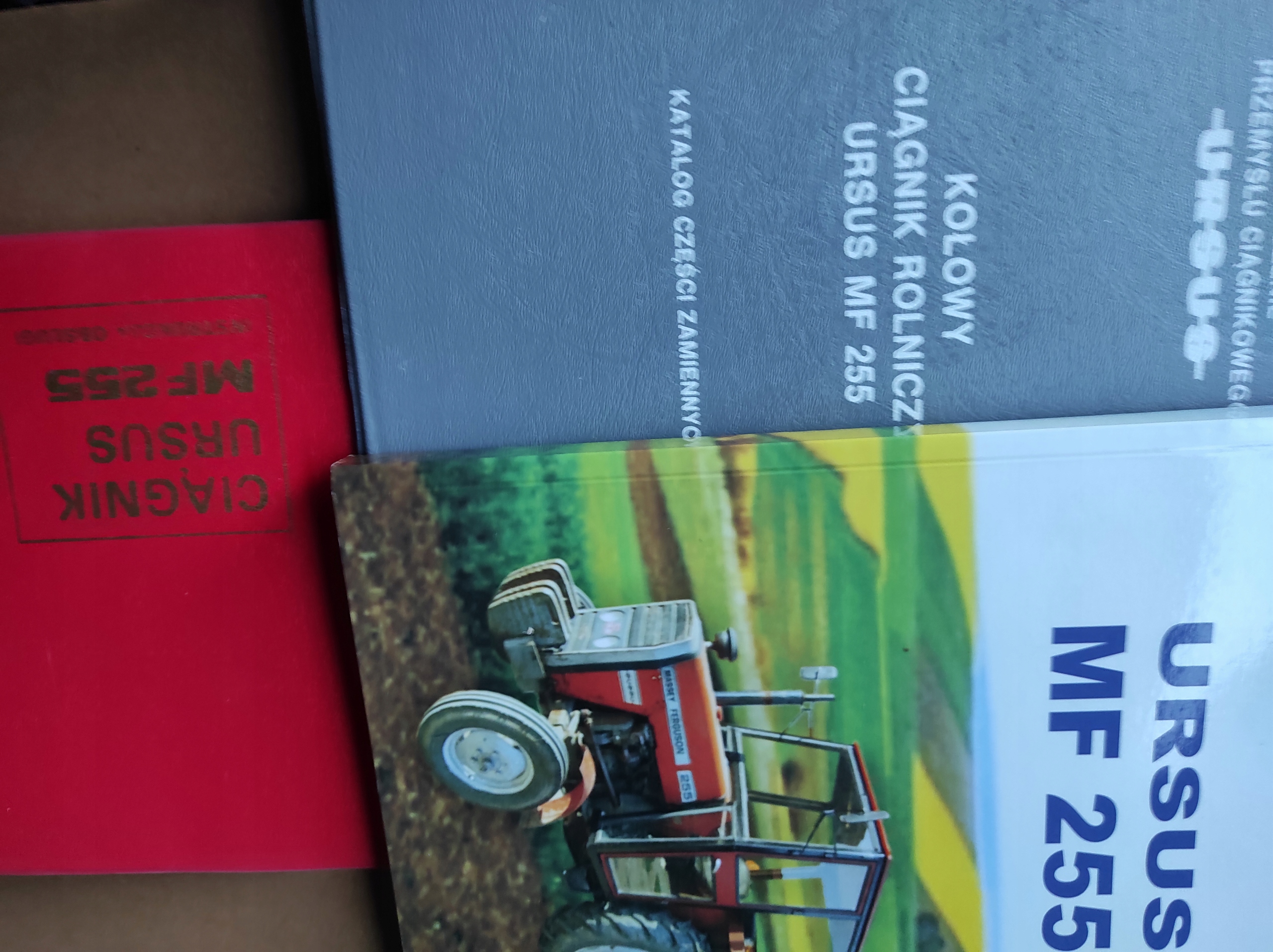 INSTRUKCJA NAPRAW i OBSŁUGI + KATALOG CZĘŚCI MF3 255 Marka Ursus