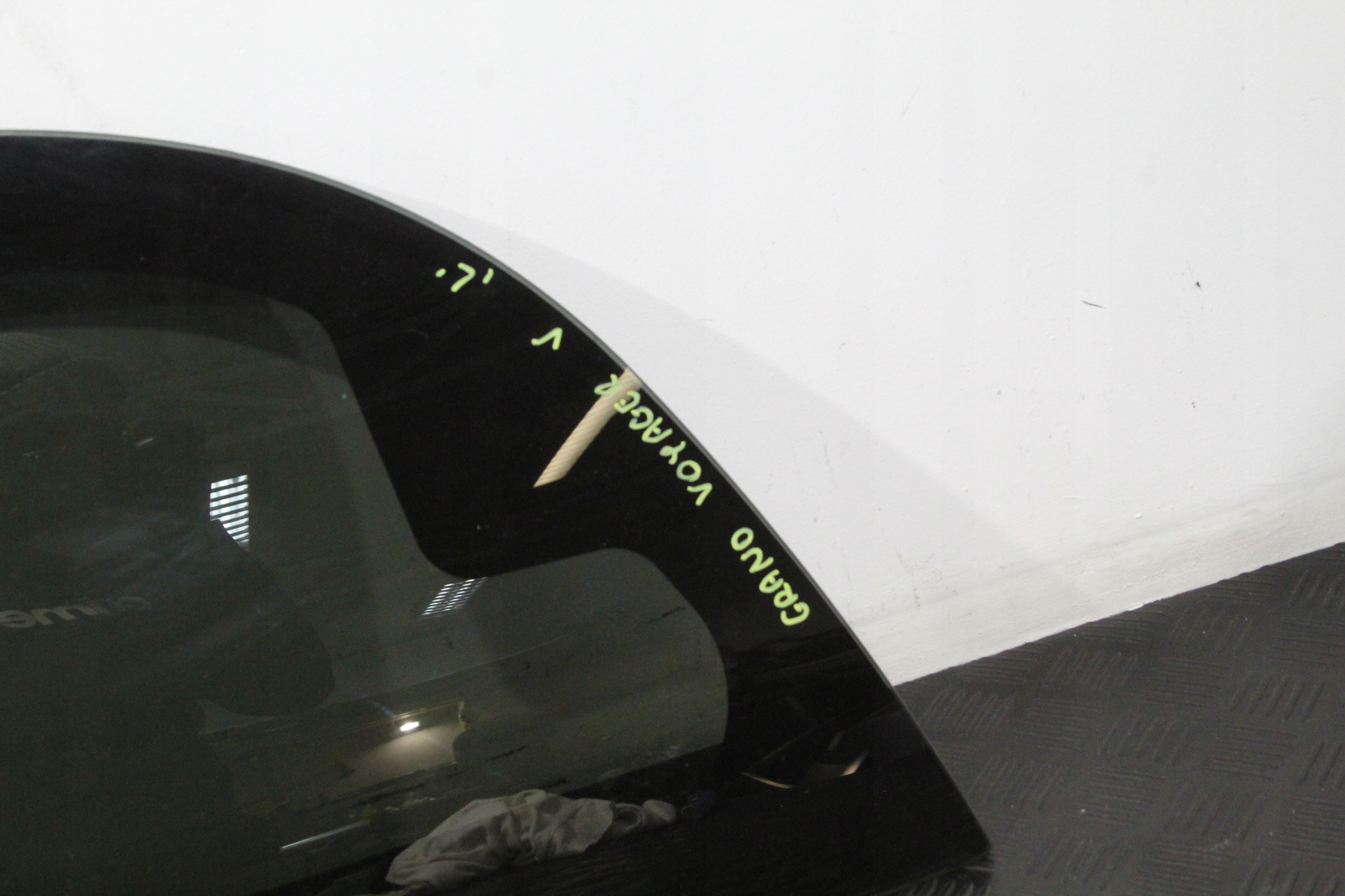 window bodywork left rear part VOYAGER V 5