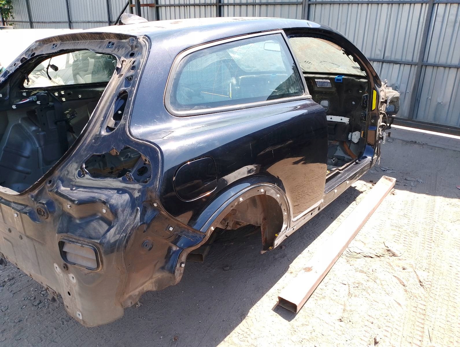 LONGHERONE parafango Destra posteriore VOLVO C30 e 452-46