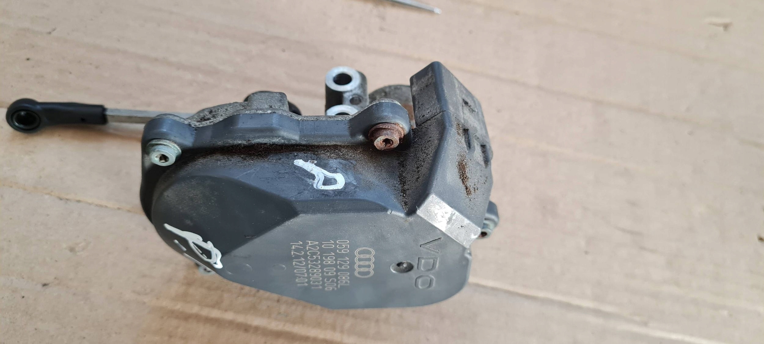 A6 C6 LIFT régulateur aspiration 2.7 3.0 TDI 059129086L A4 B7 B8 A5