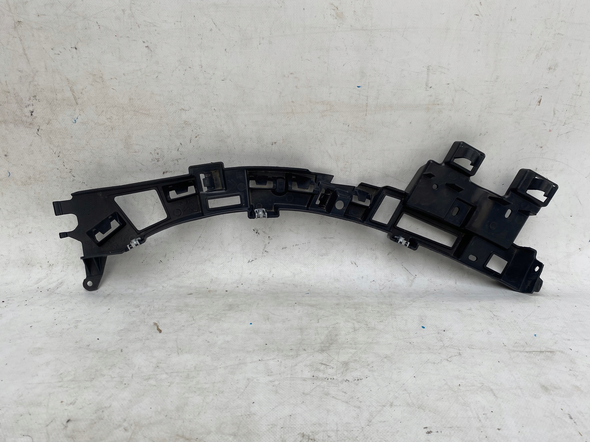 RIFTER COMBO PROACE BERLINGO III 18- bumper bracket left rear part 9816768880