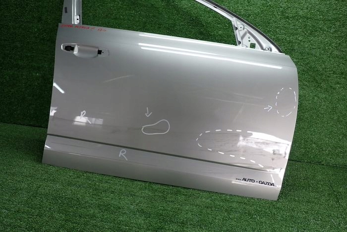 SKODA OCTAVIA III door right front front