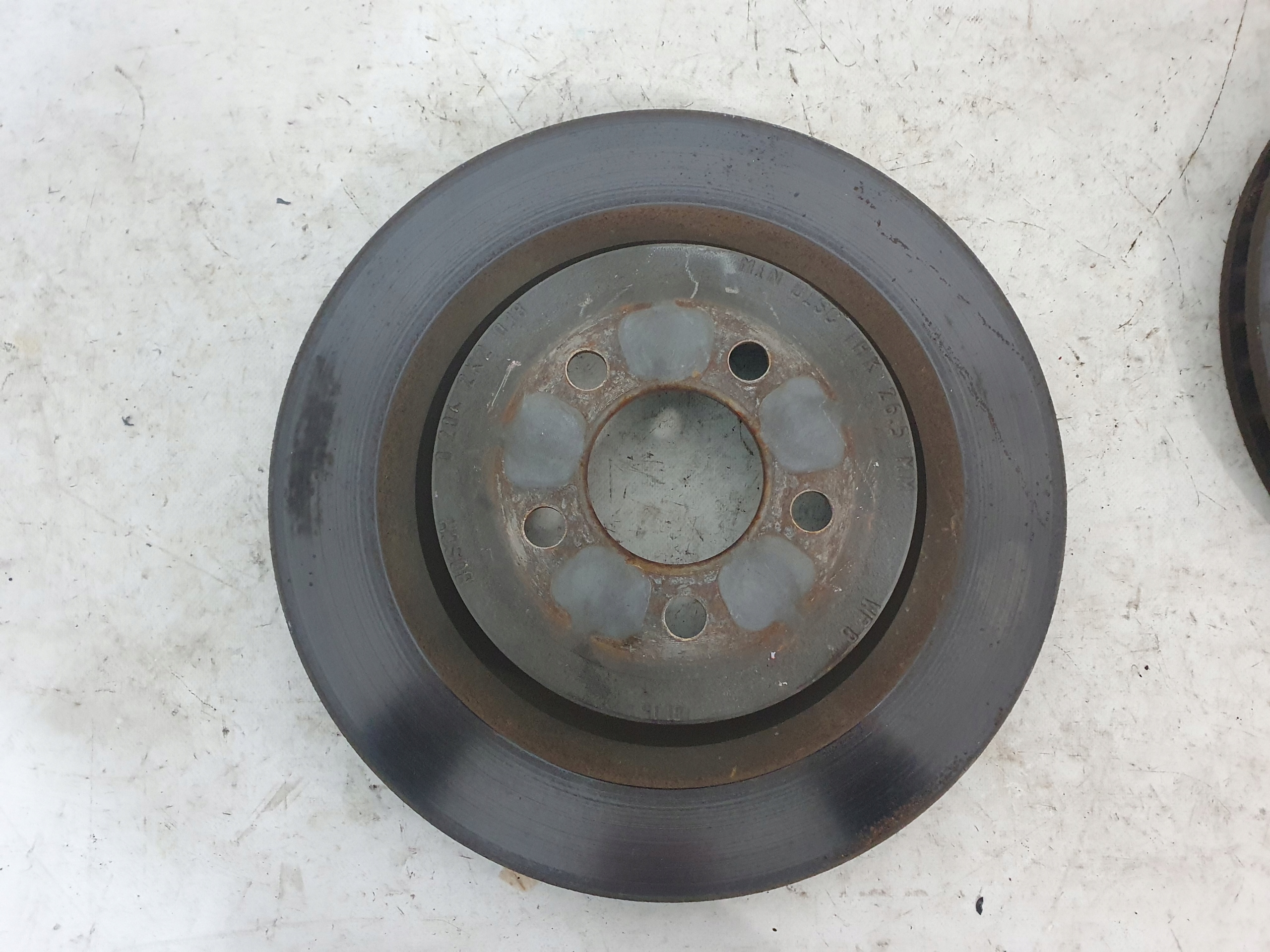 DODGE CHARGER 15- CHALLENGER GT 3.6 5.7 discs brake front 02042K2038