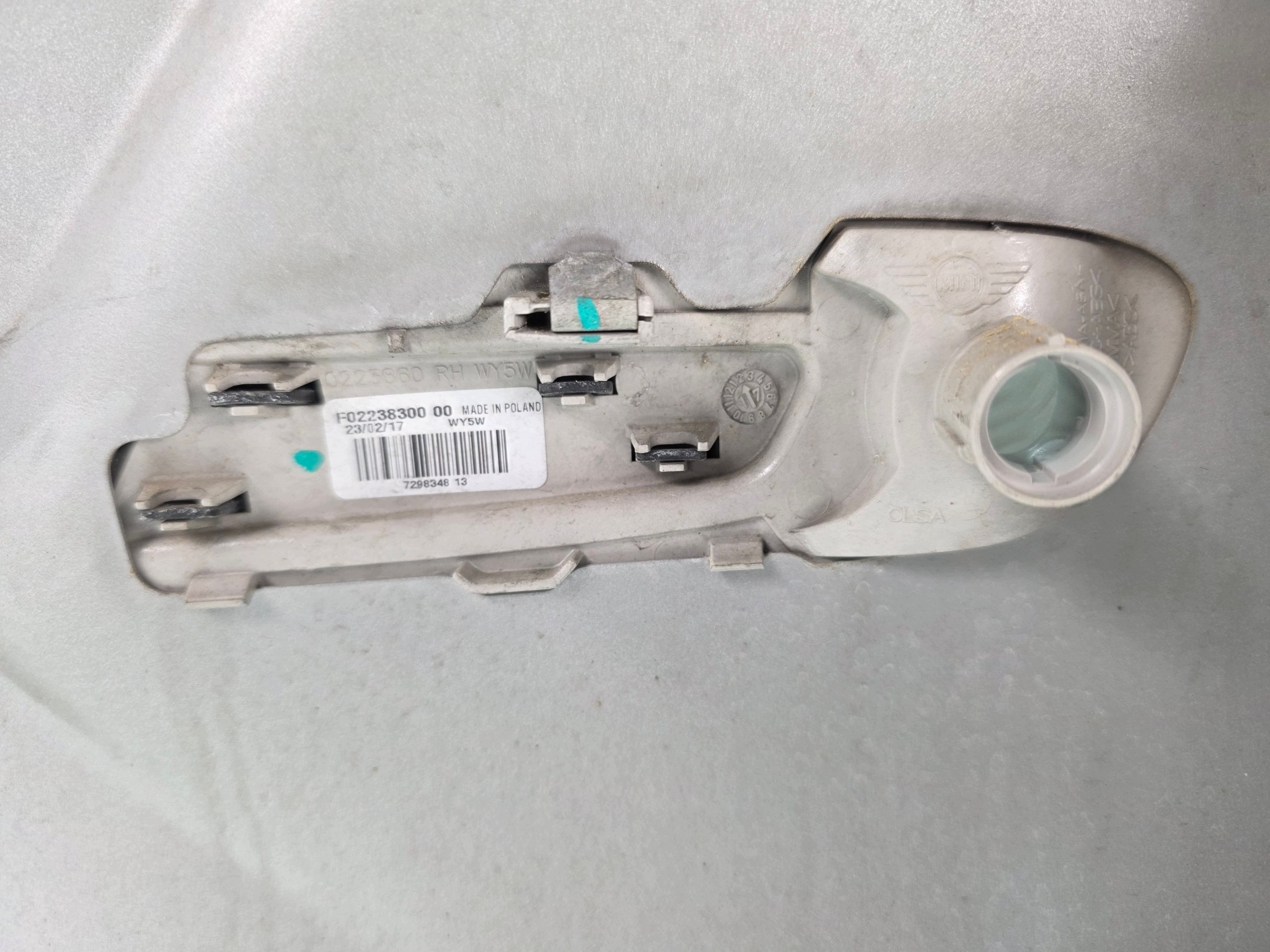 blatobran desni prednji MINI F56 A62 WHITE SILVER METALLIC