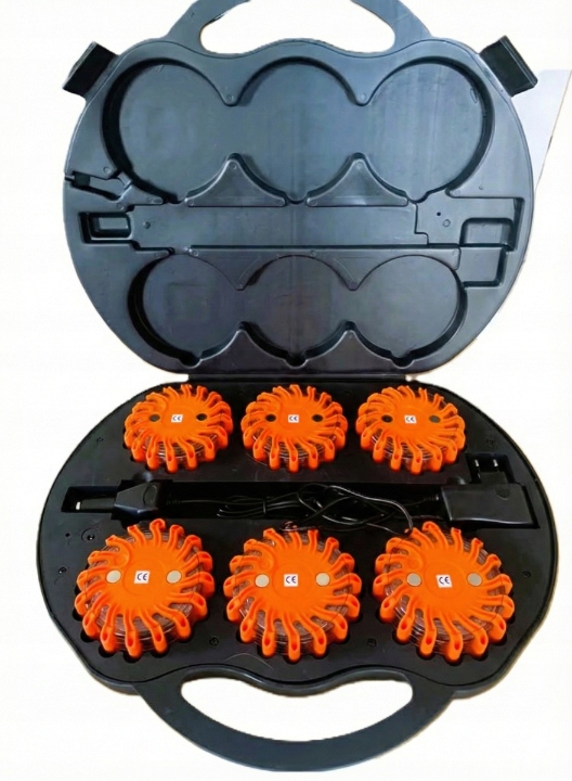 Sada 6 magnetických výstražných Led flísov v akumulátorovom kufríku