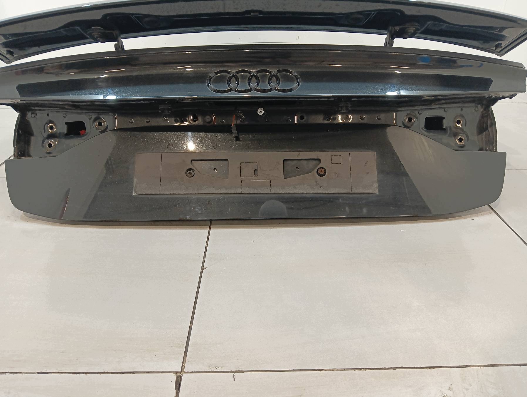 boot door window SPOILER LX7J Audi A7 II (2018-2025) C8