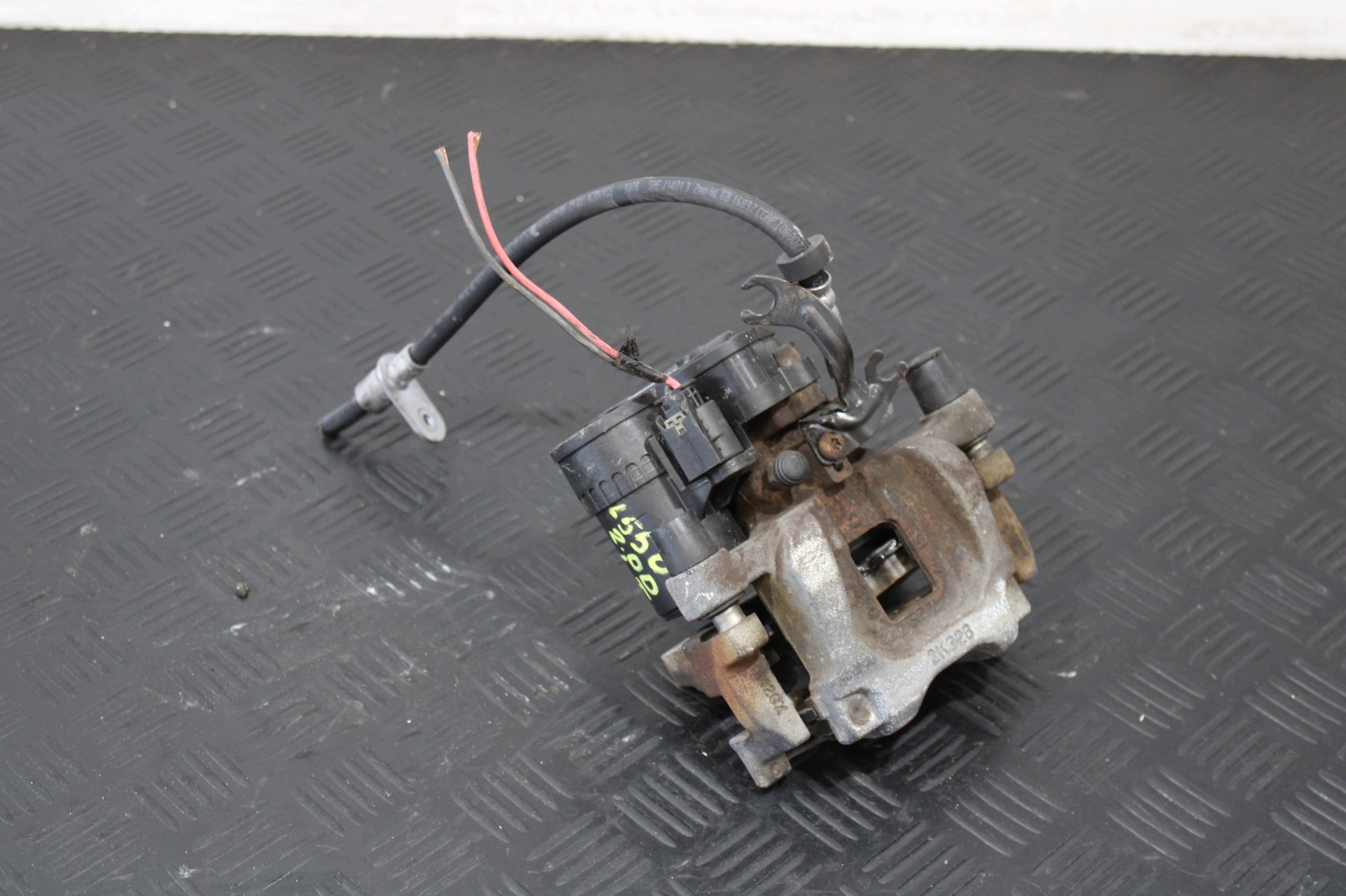 Bremssattel Bremse Sattel Brems- links heck FK72-2K326-BD LAND ROVER DISCOVERY SPORT L550