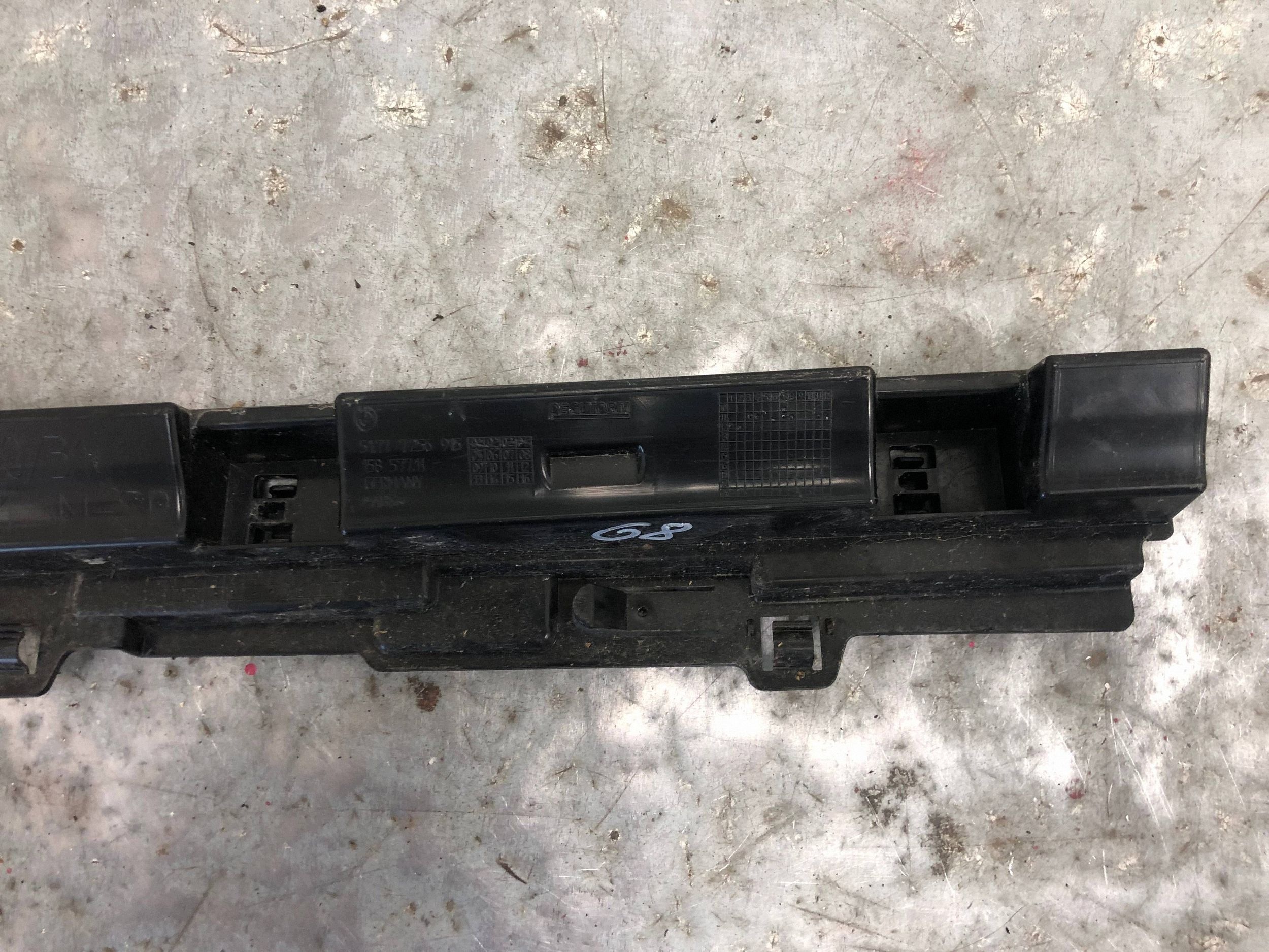 Support Jupes Gauche BMW F30 7256915