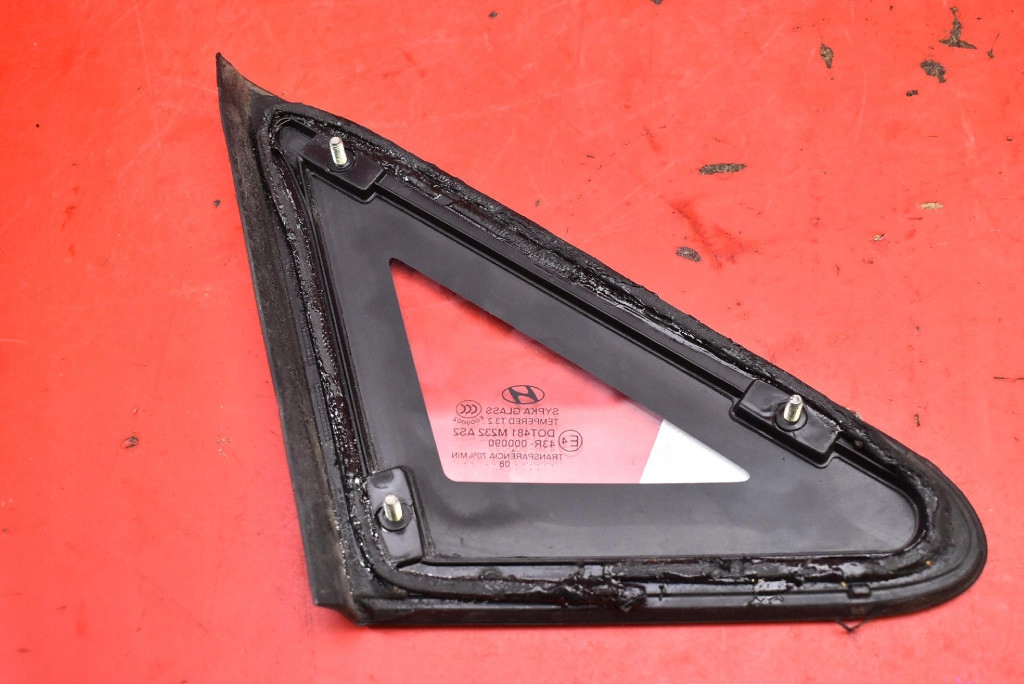 window bodywork left front HYUNDAI H1 2 II i800 07-20