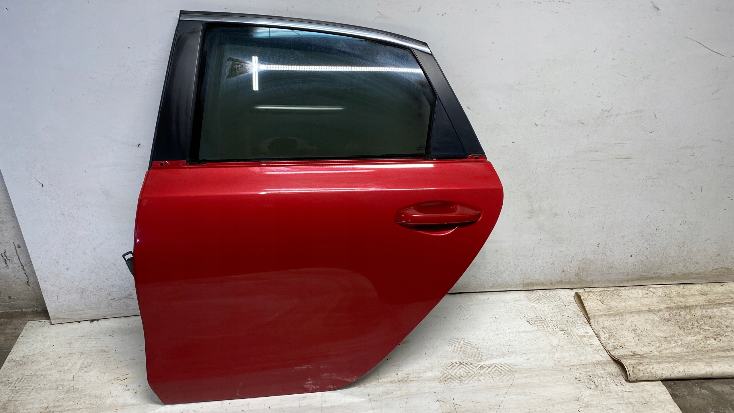 KIA CEED III HB door left left rear part rear. AA9 A9 17-24