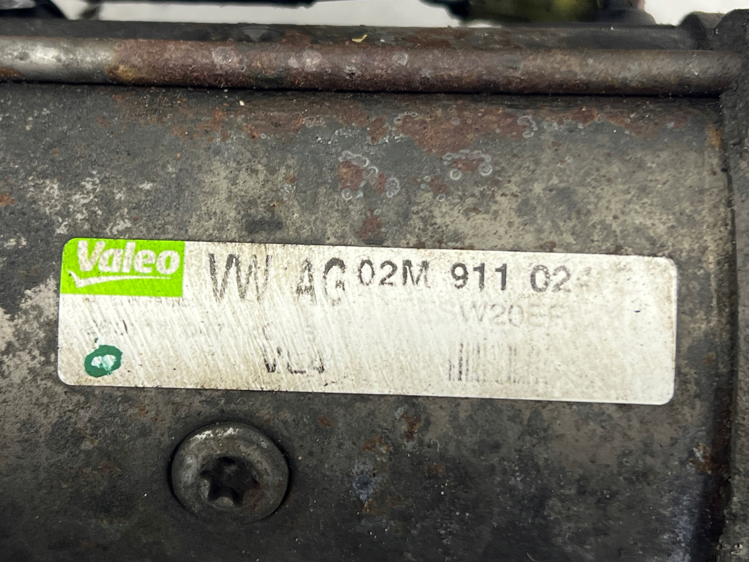 Volkswagen PASSAT CC B7 2.0 TDI CFF MANUAL starter 02M911024