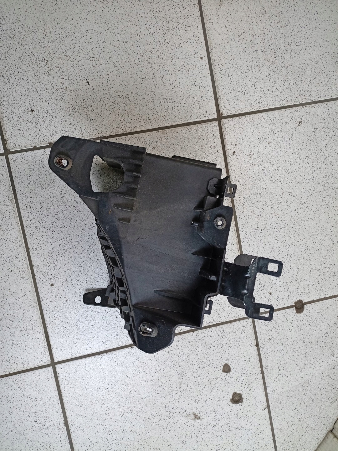 Halter bloku der Sicherungen Dodge Durango 3 2012 04692263AD