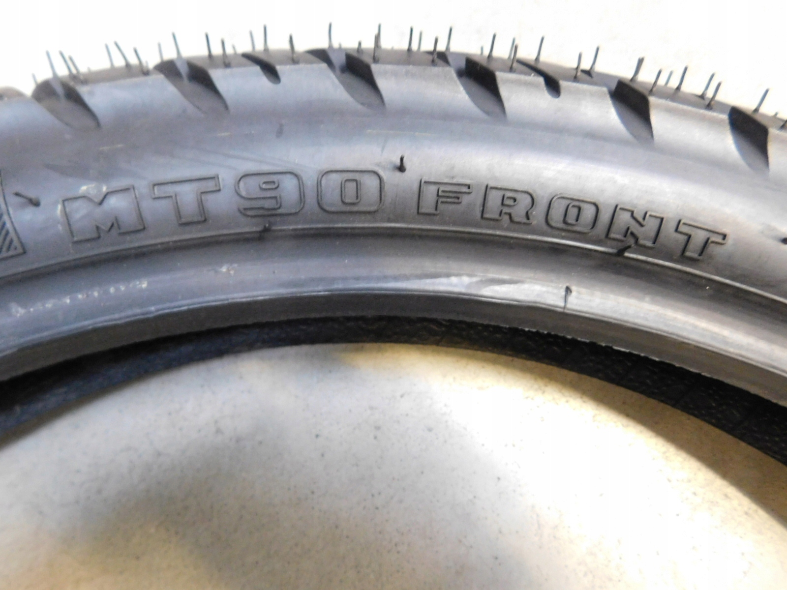 Opona Pirelli MT90 Scorpion A/T 90/90-21 62S Średnica 21