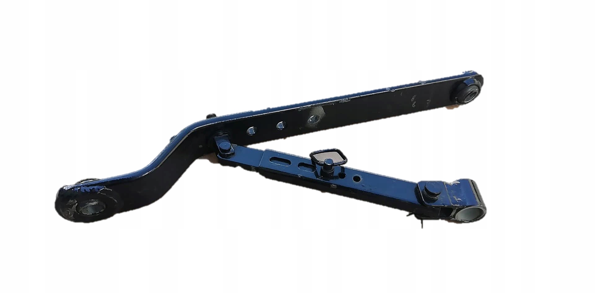 СТРОПА ЛІВЕ КРІПЛЕННЯ = ПРАВЕ FARMTRAC 26