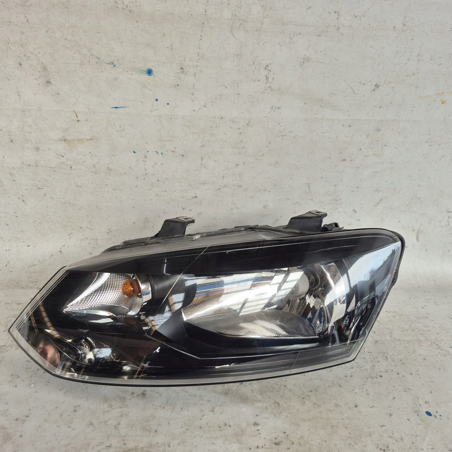 VW POLO V 5 6R 09-14 light left front front 6R1941015E