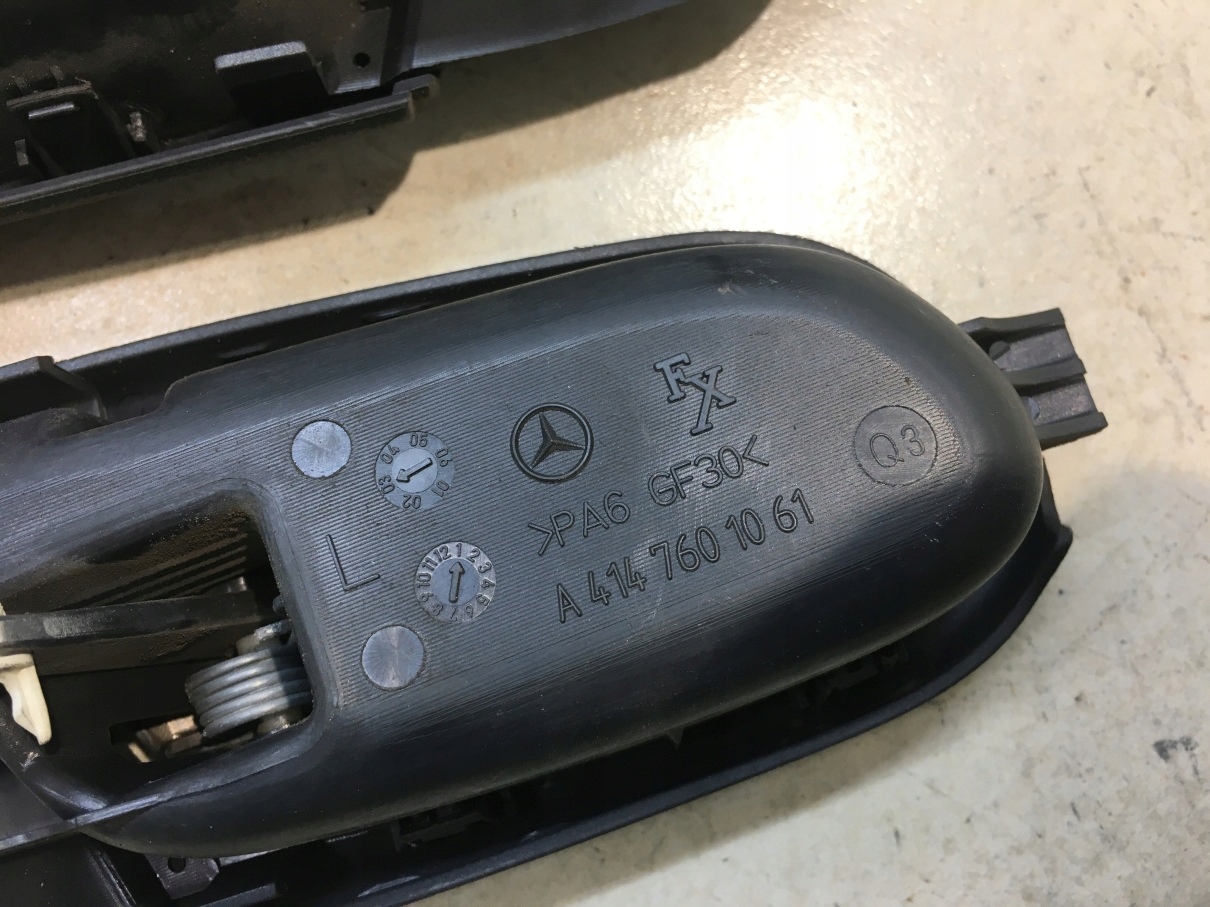 handle inner front VANEO A4147601161
